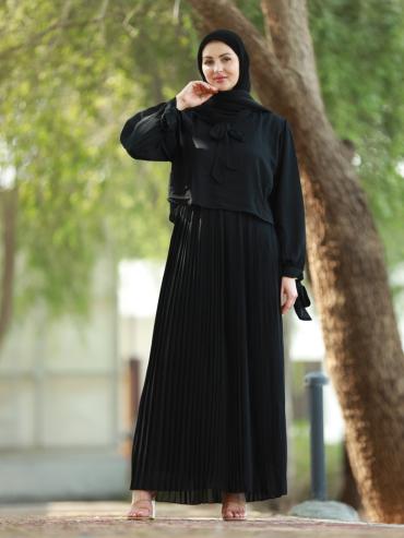 Bulk Pleated Modest Dress with a TieUp Neck and Sleeves in Black