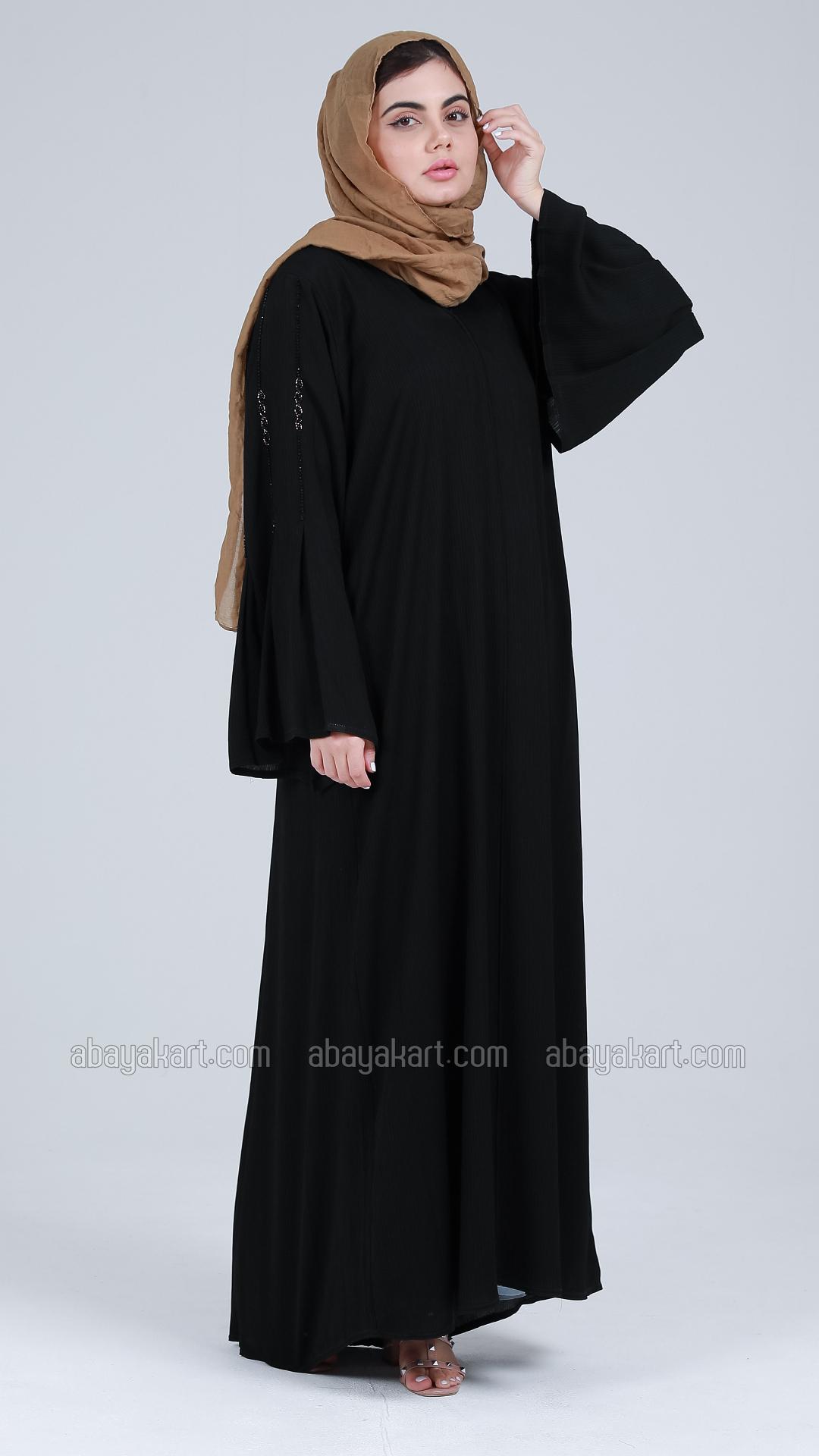 Bulk Zoom Abaya With Handwork On Sleeves And Back In Black